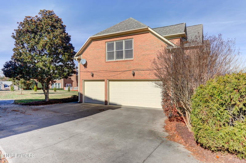 305 Lawton Blvd, Knoxville, TN 37934