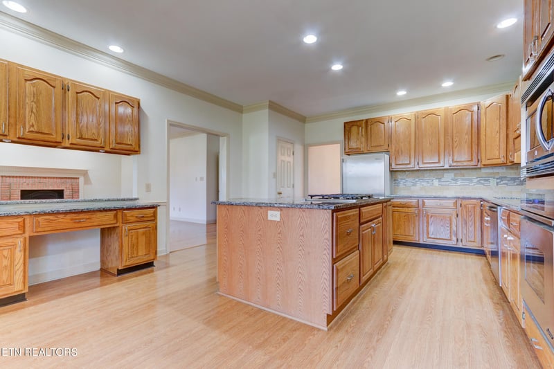 305 Lawton Blvd, Knoxville, TN 37934