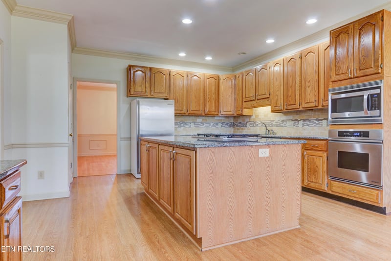 305 Lawton Blvd, Knoxville, TN 37934