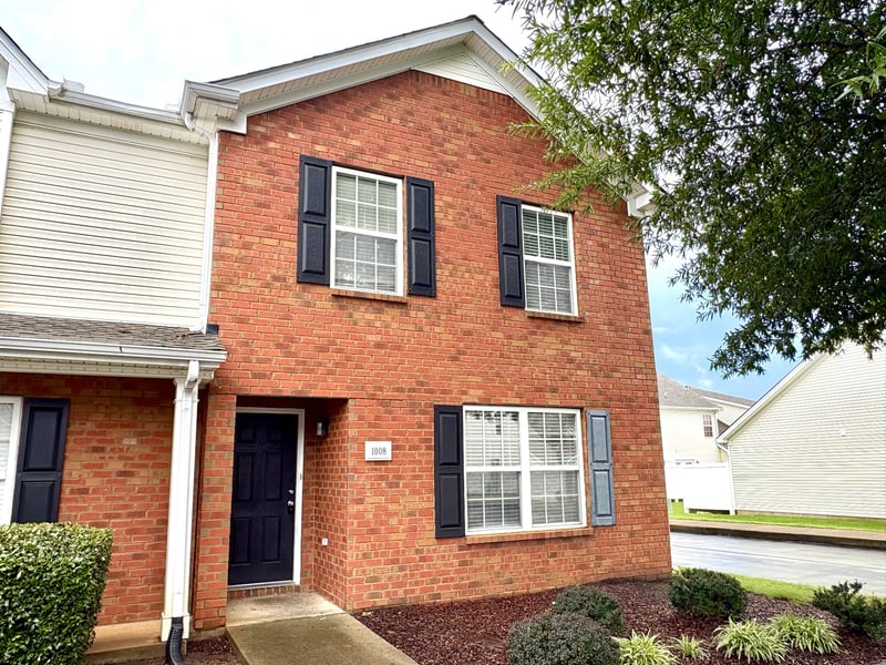 1008 Sitting Bull Xing, Murfreesboro, TN 37128