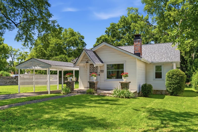2616 Scovel St, Nashville, TN 37208