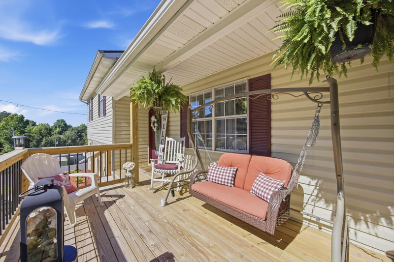 41 Ronnie Ln, Tunnel Hill, GA 30755