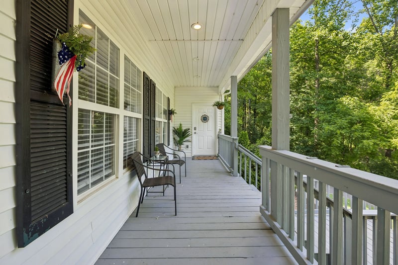 1017 Harpeth Valley Ct, Nashville, TN 37221