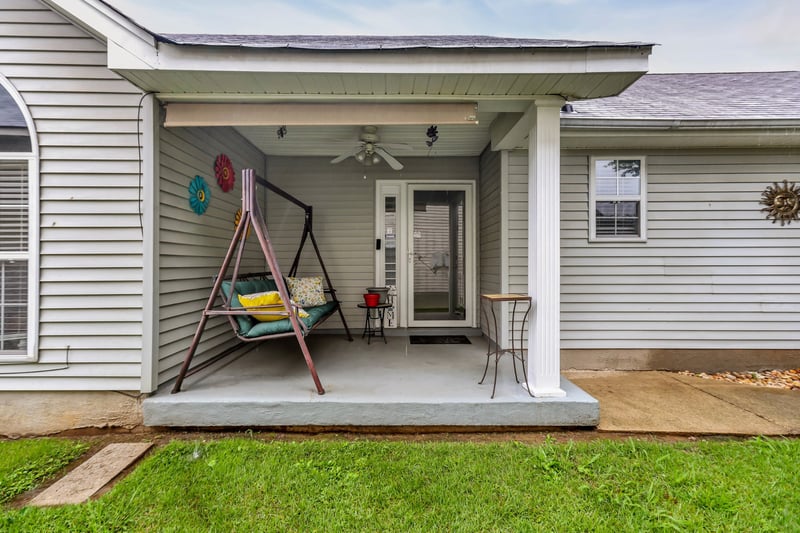 1111 Wembley Dr, Hermitage, TN 37076