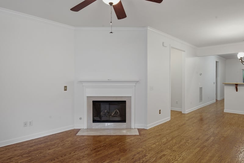 2043 Traemoor Village Dr, Nashville, TN 37209