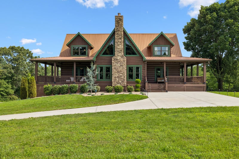 7341 Southern Rd, Fairview, TN 37062