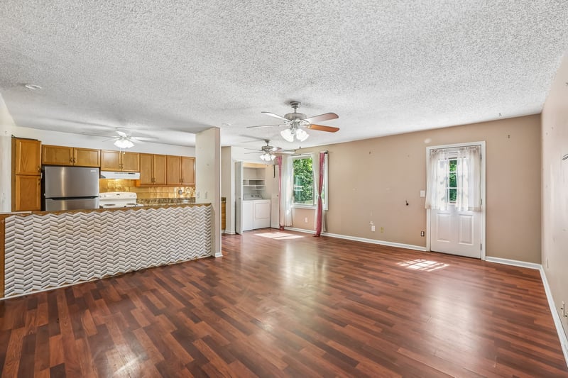 1032 Cheyenne Blvd, Madison, TN 37115