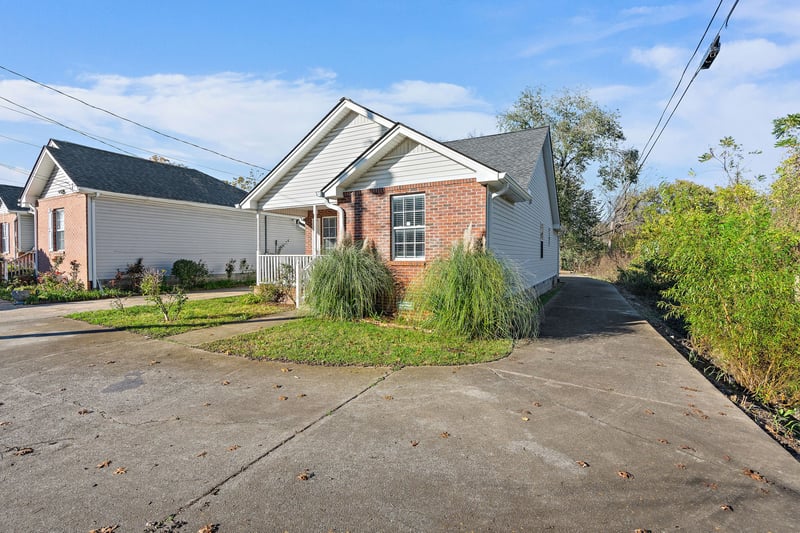 809 N Dupont Ave, Madison, TN 37115