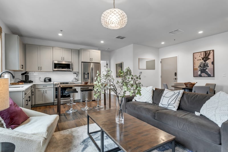 612 21st Ave N #313, Nashville, TN 37203