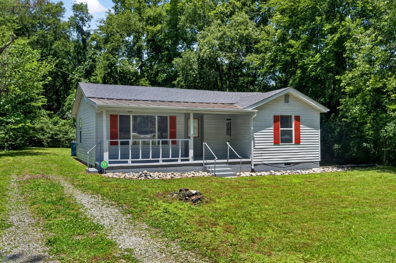 1002 Barfield Church Rd, Murfreesboro, TN 37128