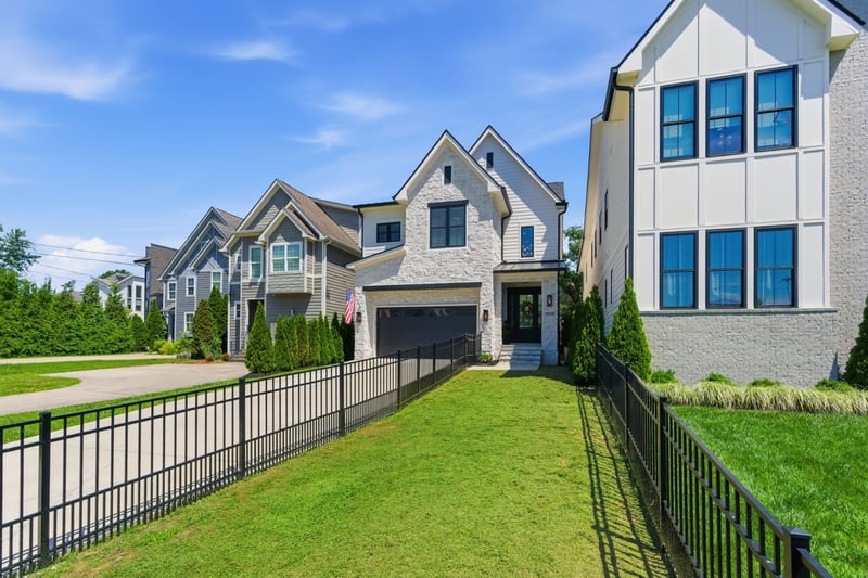 900B Gale Ln, Nashville, TN 37204