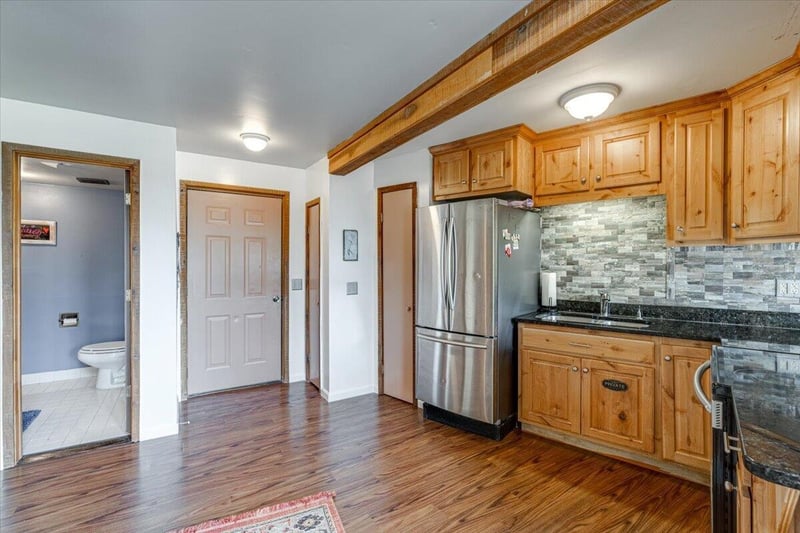 2072 Creek Rd, Wildwood, GA 30757