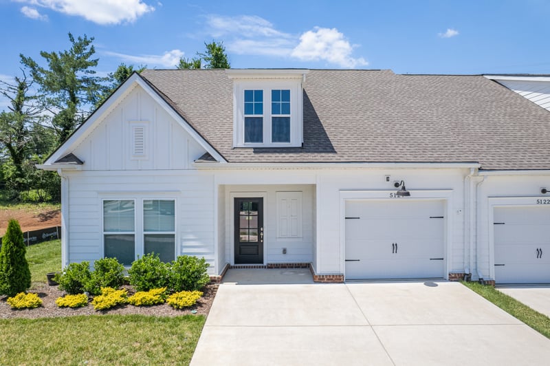 5124 Pace Park Cir, Columbia, TN 38401