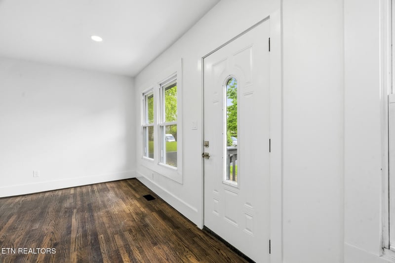 3317 Monmouth St, Knoxville, TN 37917