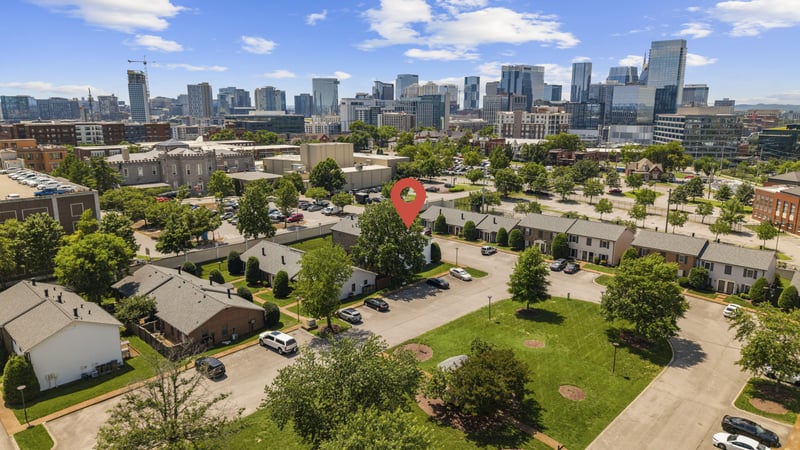 110 Academy Sq, Nashville, TN 37210