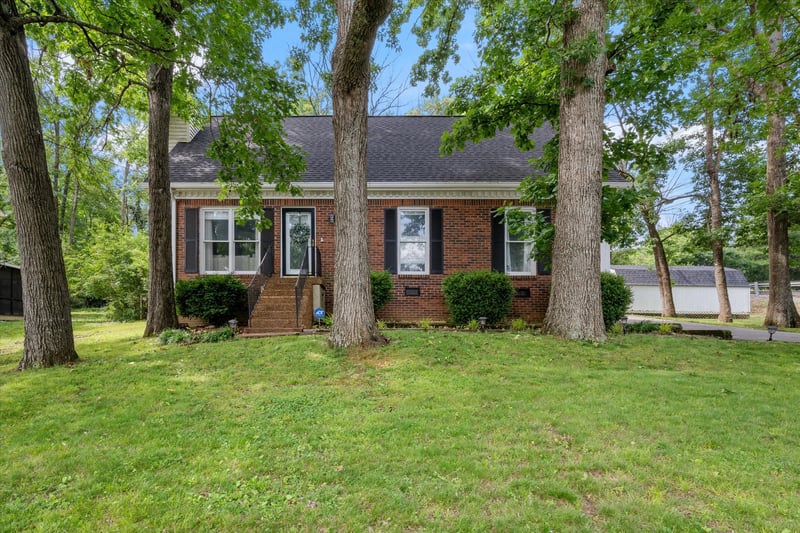 100 Windward Dr, Mount Juliet, TN 37122