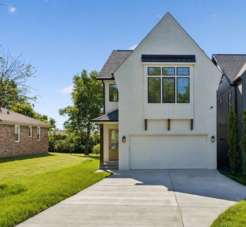 832A Neartop Dr, Nashville, TN 37205