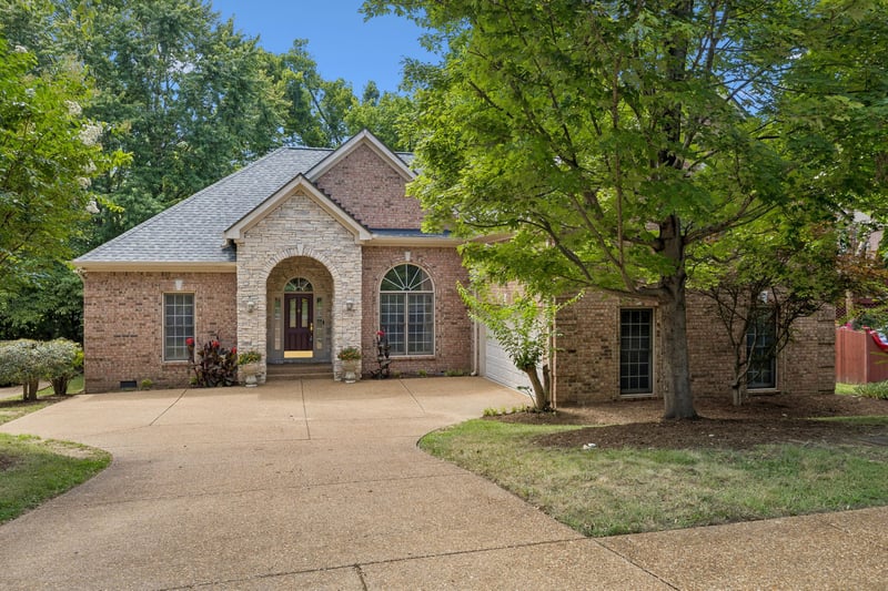 4737 Sterling Cross, Nashville, TN 37211