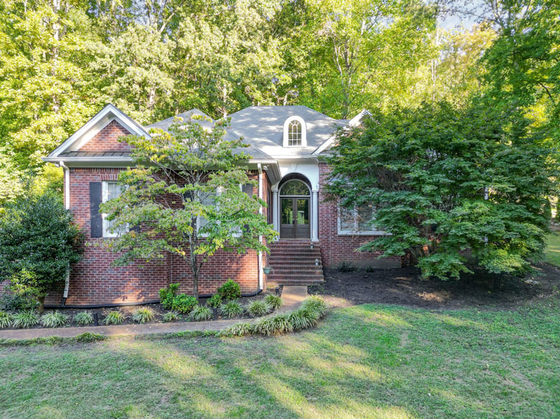 256 Scenic Dr, Dickson, TN 37055