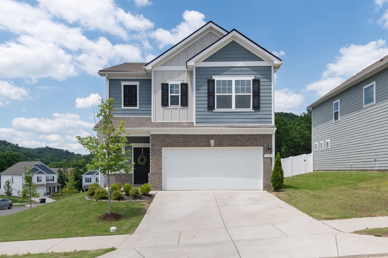 1233 Arroyo Dr, Nashville, TN 37218