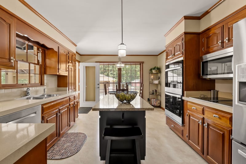 1048 Allen Rd, Murfreesboro, TN 37129