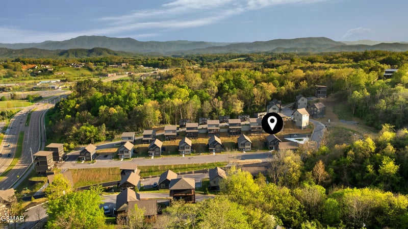 1654 Veterans Blvd #7, Sevierville, TN 37862