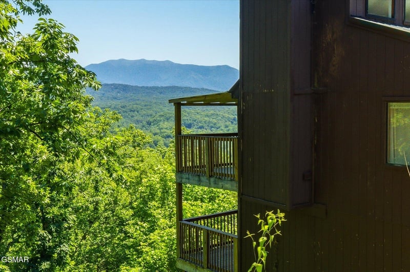 1846 Blue Tick Way, Sevierville, TN 37876