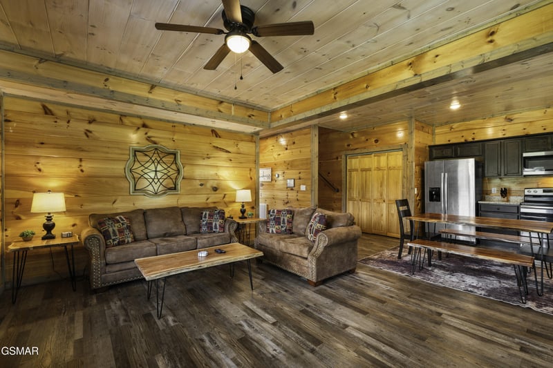 2328 Judson Ln, Sevierville, TN 37876