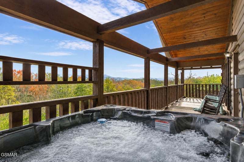 2016 Oakmont Dr, Sevierville, TN 37876