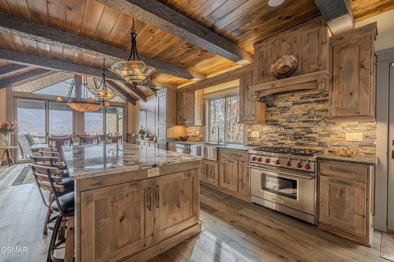 3460 Quail Way, Sevierville, TN 37862