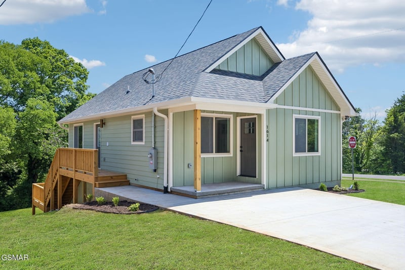 1614 Rugby Ave, Knoxville, TN 37920