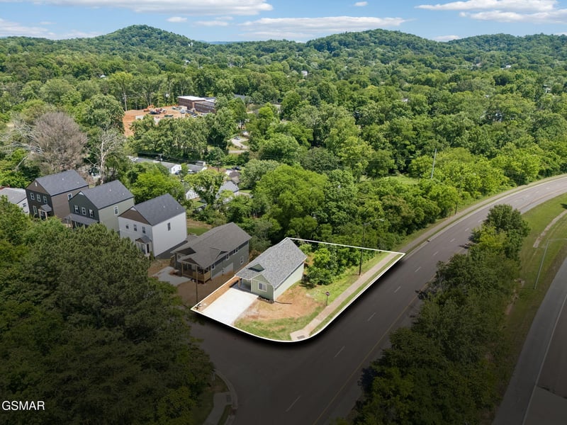 1614 Rugby Ave, Knoxville, TN 37920