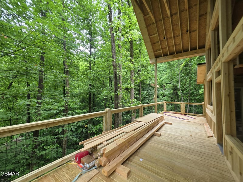 4276 Parkside Village Dr, Sevierville, TN 37862