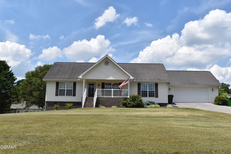 1759 Tahoe Trl, Sevierville, TN 37876