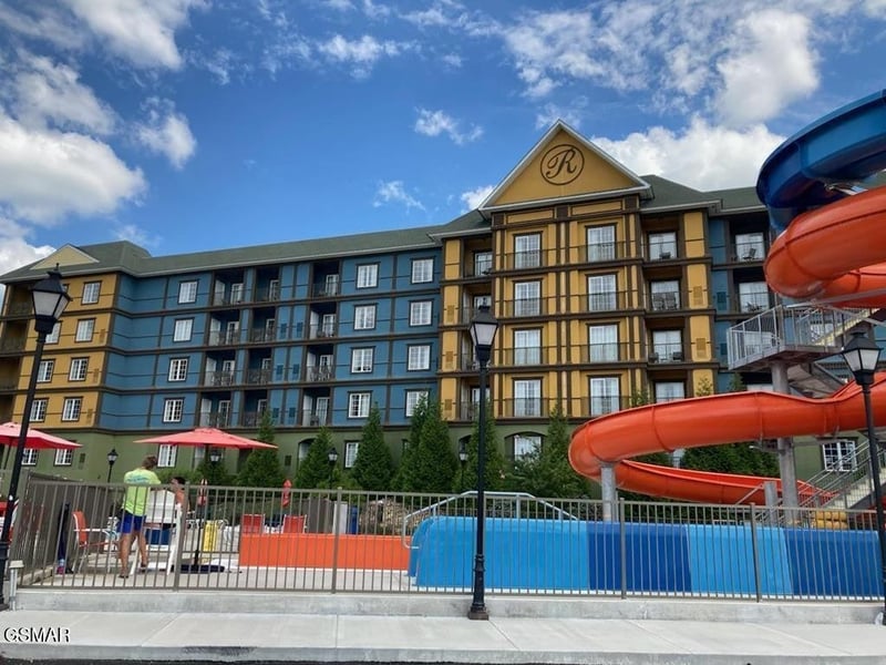 225 Collier Dr #1421, Sevierville, TN 37862
