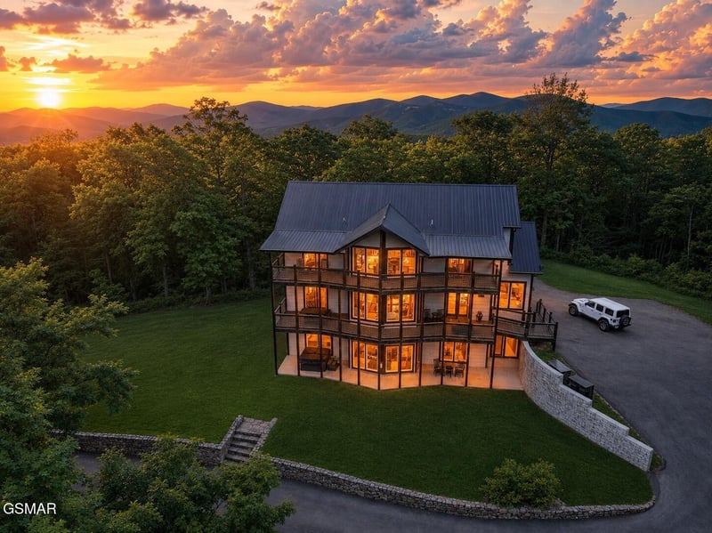 3941 Boogertown Rd, Sevierville, TN 37876