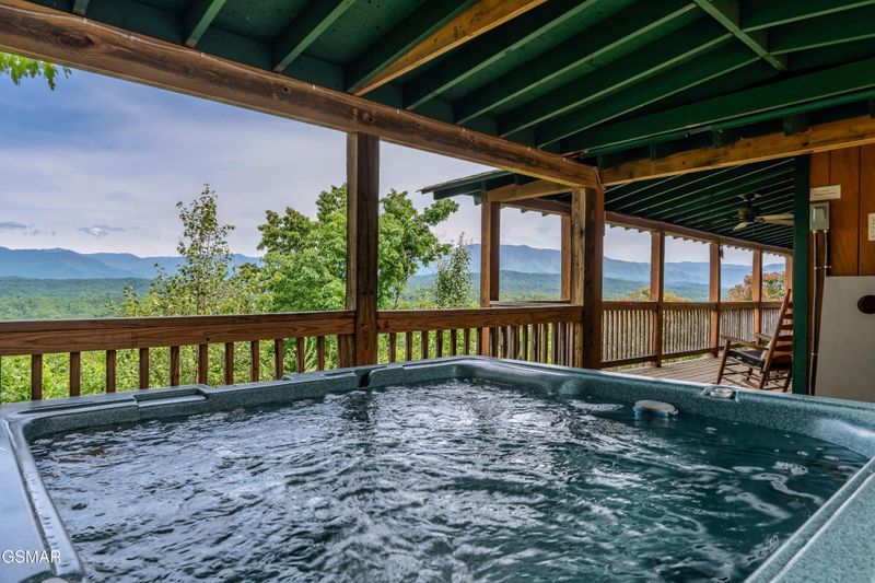 1827 Timber Ridge Way, Sevierville, TN 37876