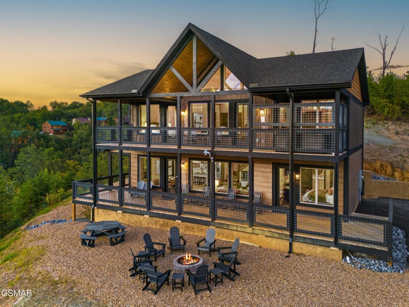 2129 Rabbit Point Way, Sevierville, TN 37876
