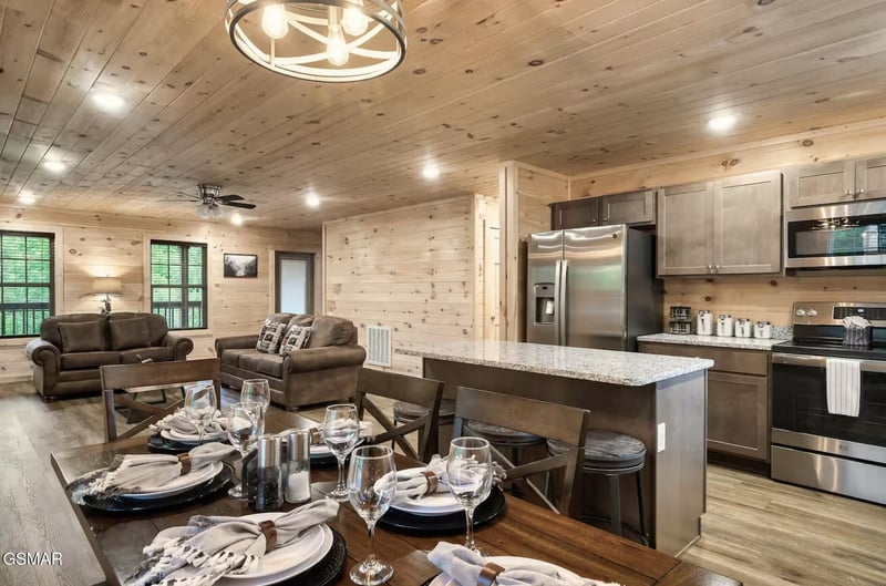 2117 Bluff Ridge Rd, Sevierville, TN 37876