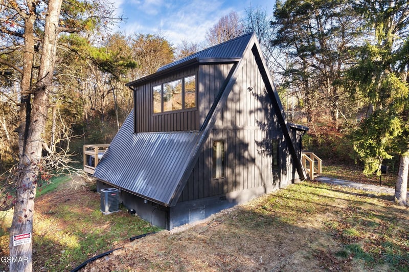 1337 Mortar Rd, Sevierville, TN 37876
