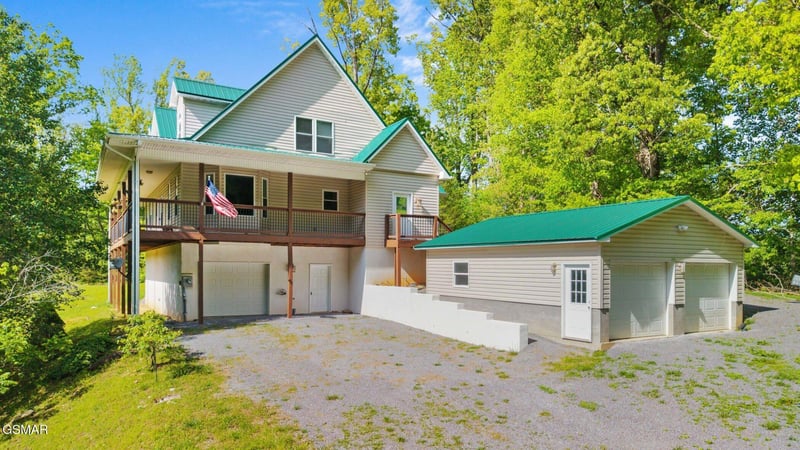 2268 Rex Ln, Sevierville, TN 37876