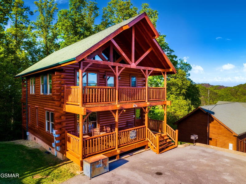 2739 Mountain Preserve Dr, Sevierville, TN 37862