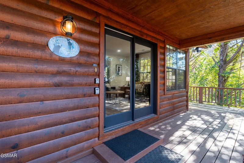 3588 Four Seasons Ln, Sevierville, TN 37862