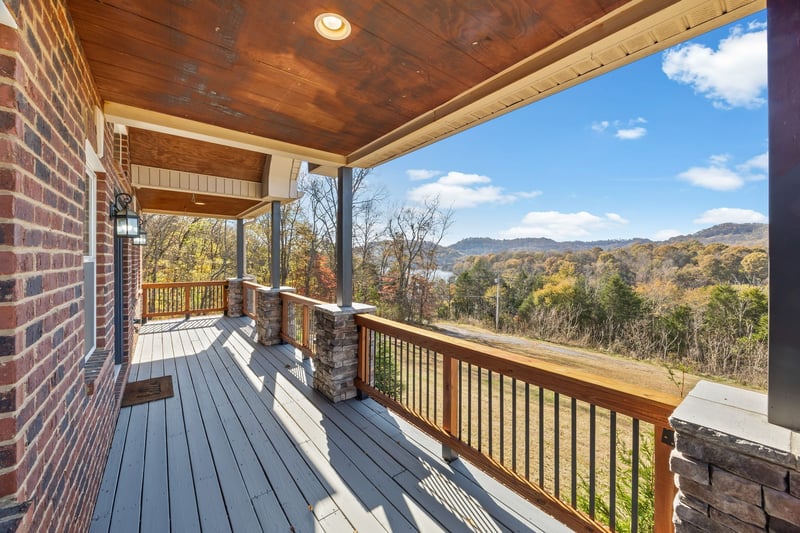 57 Lakeside Dr, Carthage, TN 37030