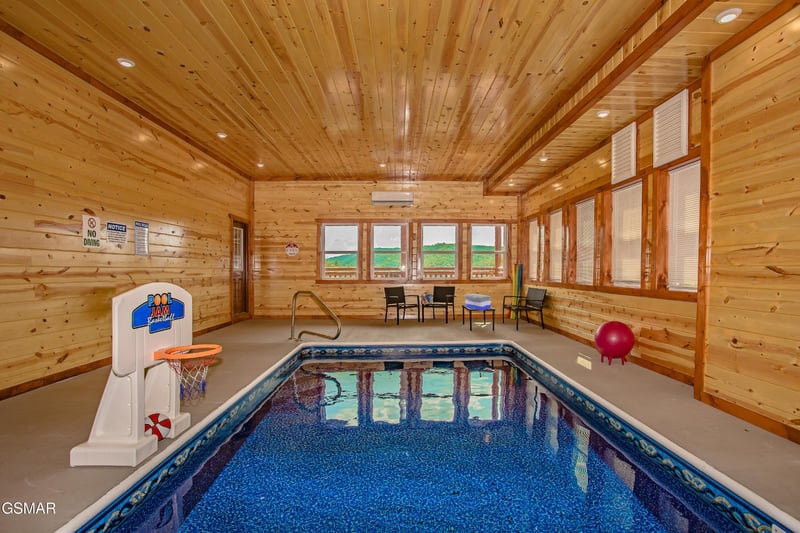 3270 Lonesome Pine Way, Sevierville, TN 37862