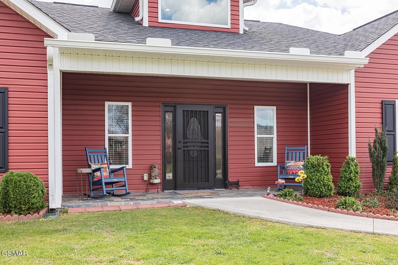 2221 Meadowbrook Ln, Sevierville, TN 37862