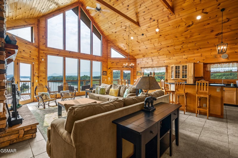 3829 Island View Way, Sevierville, TN 37876