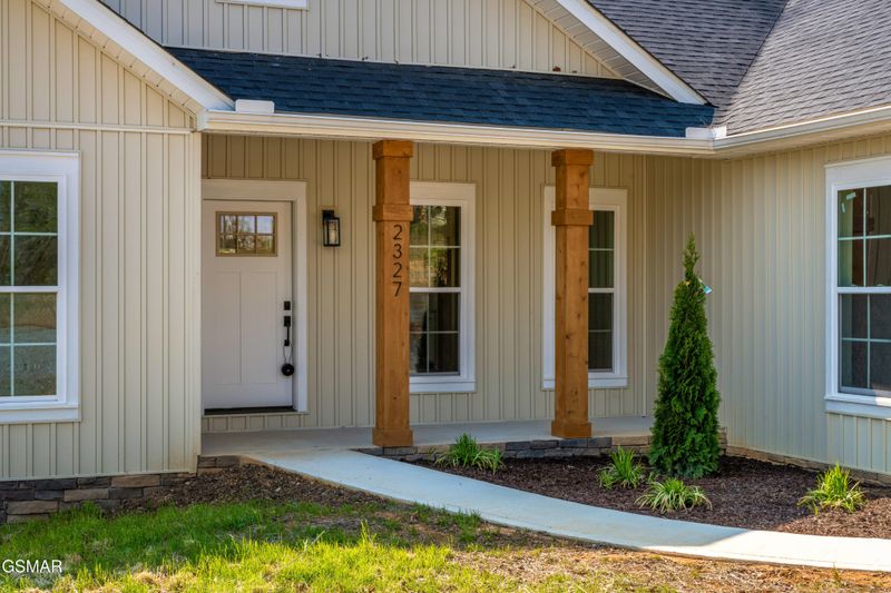 2327 Geraldine Way, Sevierville, TN 37876