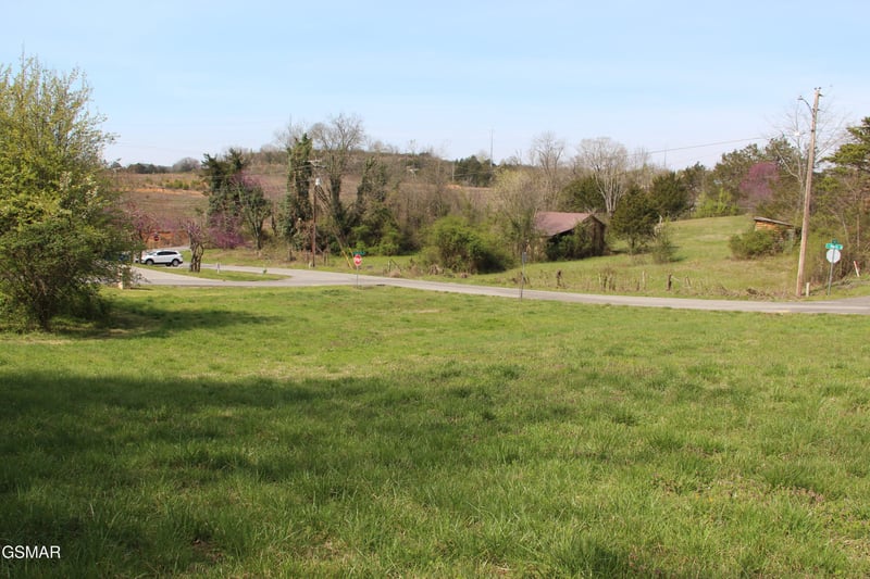 15 Cherokee Circle Dr Lot 15, Sevierville, TN 37862