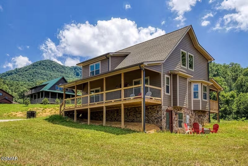 3136 Thomas Headrick Rd, Sevierville, TN 37862